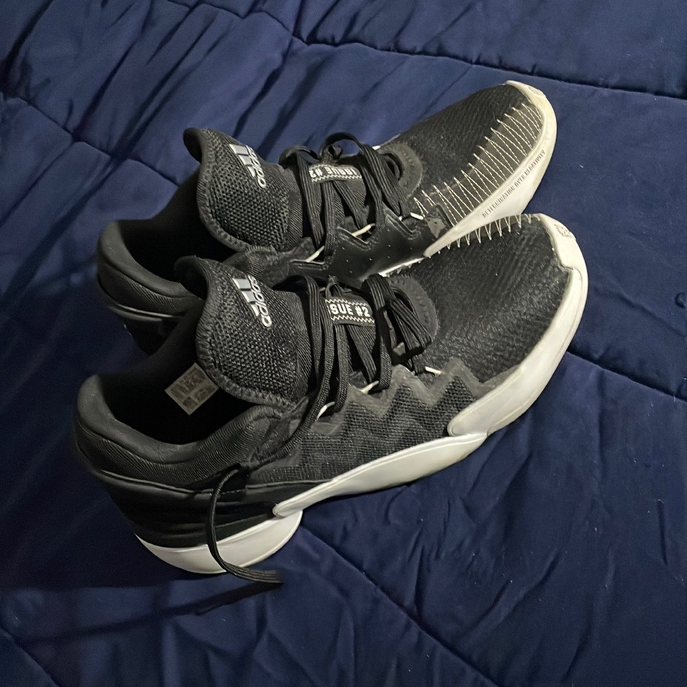 Adidas Donovan Mitchel issue #2